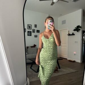 Wild Fable Green Trendy Pattern Dress